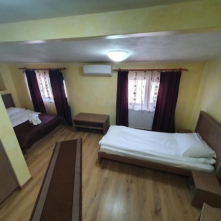 بريزوي Efm Motel المظهر الخارجي الصورة