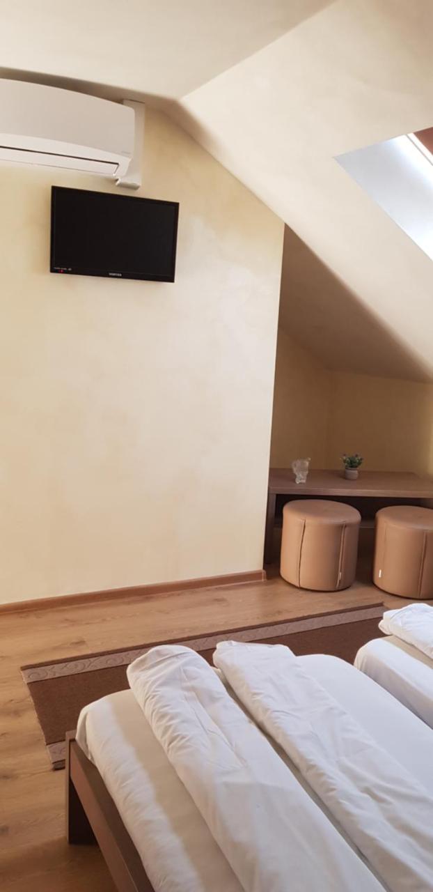 بريزوي Efm Motel المظهر الخارجي الصورة